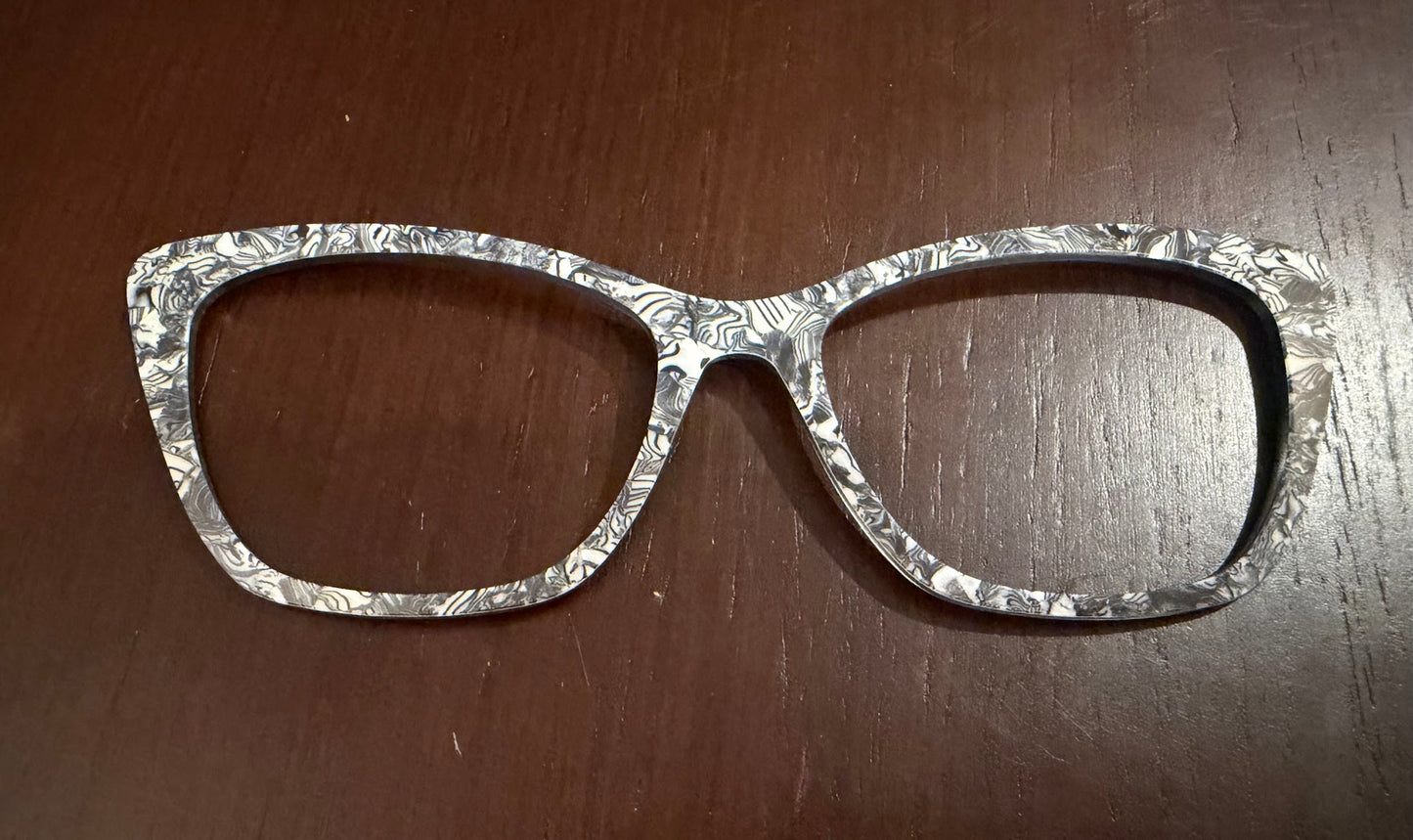 Wanda - Pair Eyewear - B&W Pearl Agate - Lauren D. Consignment*