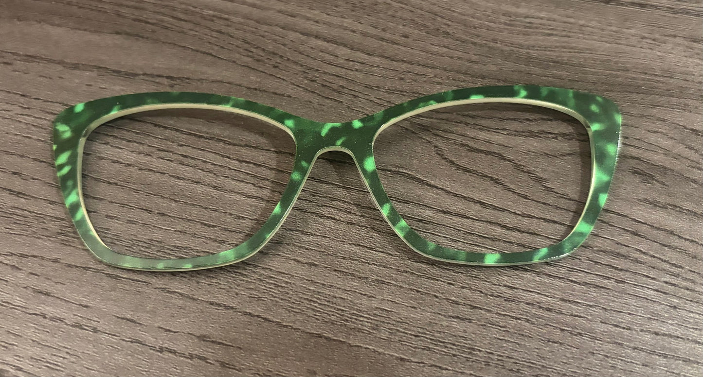 Wanda - Pair Eyewear - Kelly Green Tortoise - Lauren D. Consignment*