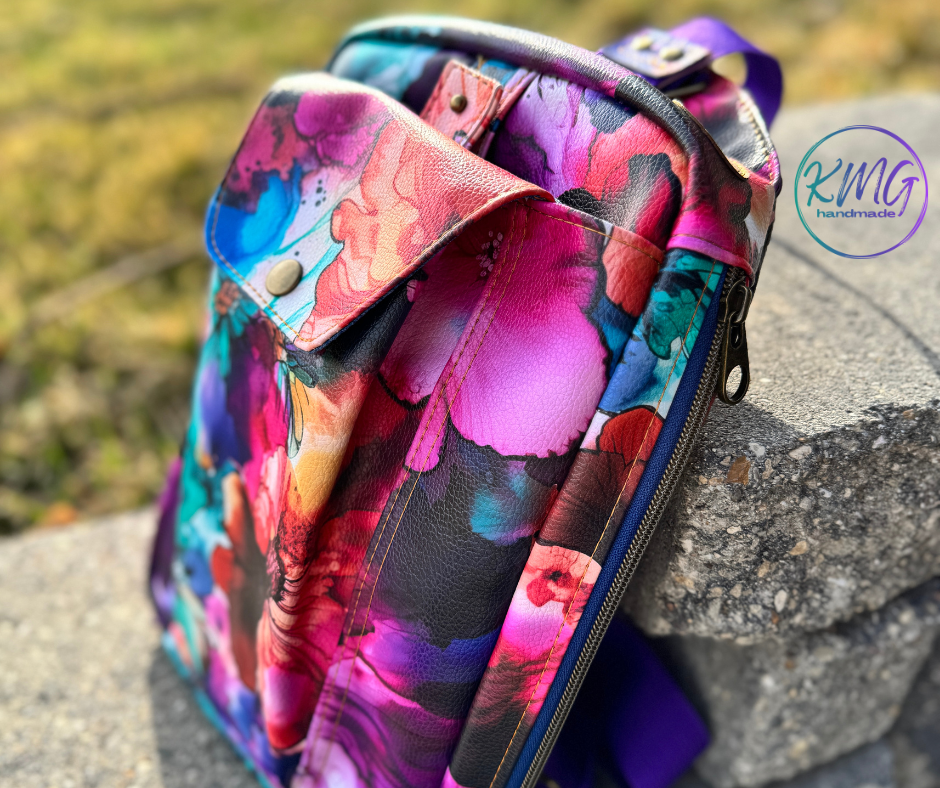PDF Pattern and Video Tutorial - Travel Buddy Sling Bag by KMGhandmade