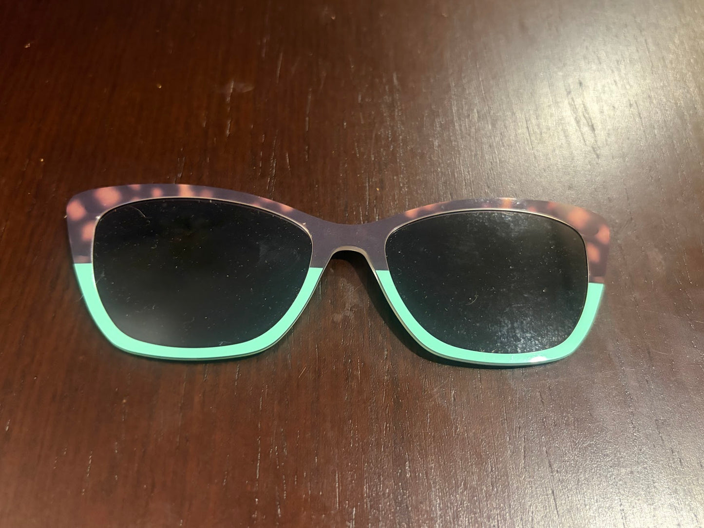 Wanda - Pair Eyewear - Polarized Matcha Split Top - Lauren D. Consignment*
