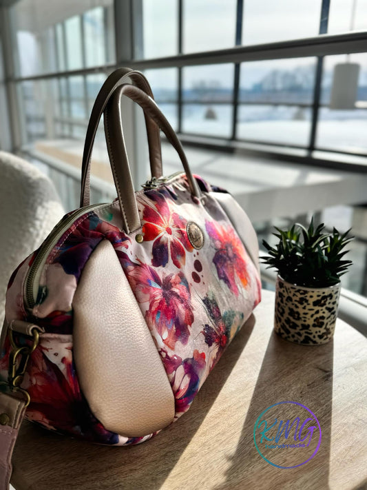 PDF Pattern and Video Tutorial - The Carryall Bag by KMGhandmade