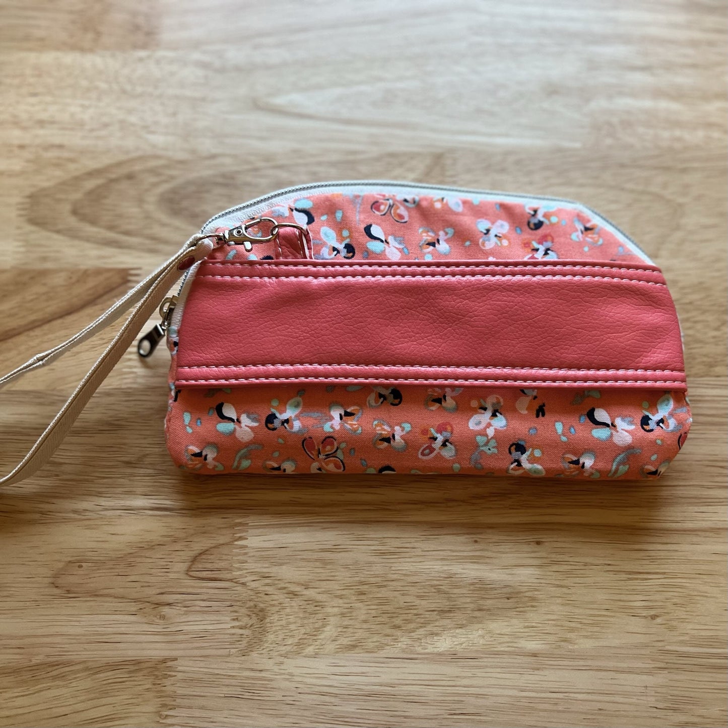 Curvalicious Zip Wallet - Coral Pink Floral