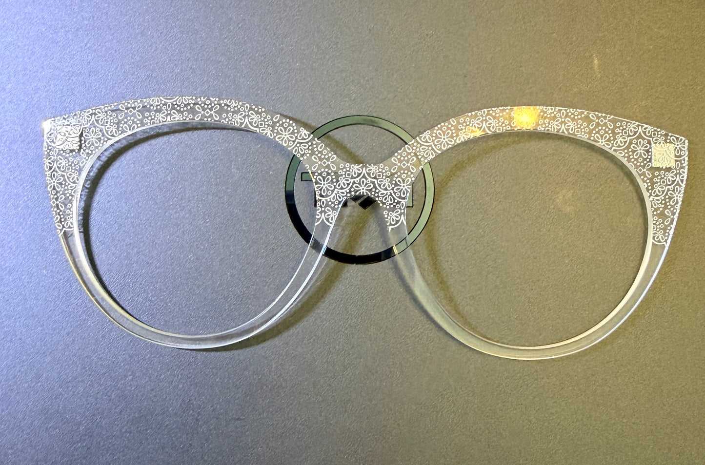 Zuri - Pair Eyewear - White Eyelet Crystal