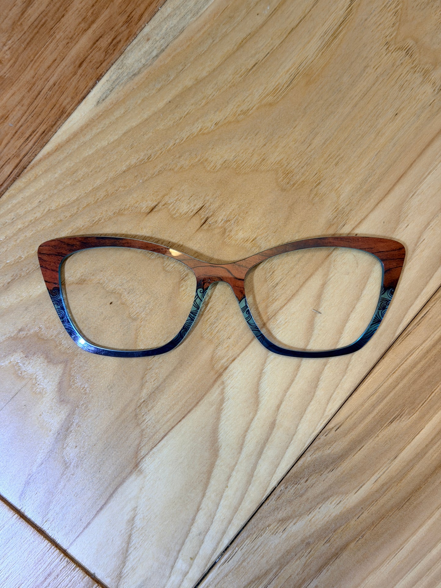 Wanda - Pair Eyewear - Blue Wood Waves Crystal