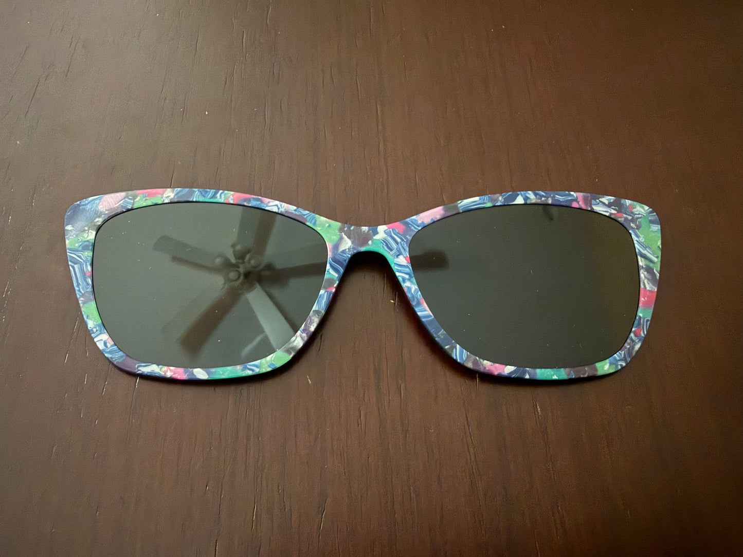 Wanda - Pair Eyewear - Polarized Tropic Pearl Sun Top - Lauren D. Consignment*