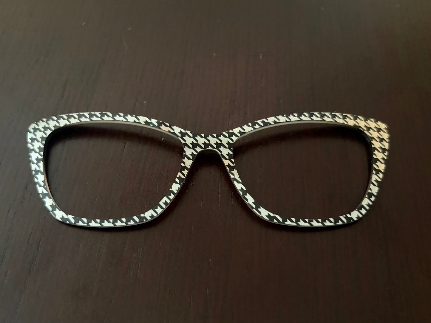 Wanda - Pair Eyewear - Silver Foil Houndstooth - Lauren D. Consignment*