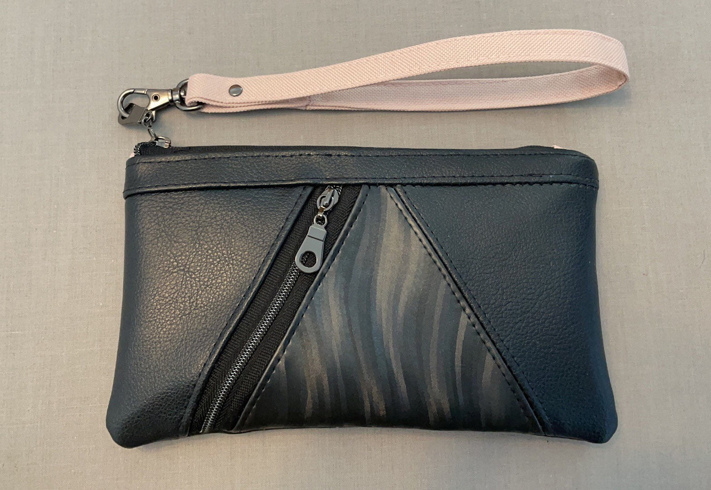 Compass Crossbody and Essentials Wallet Clutch Set - Twisted Sister