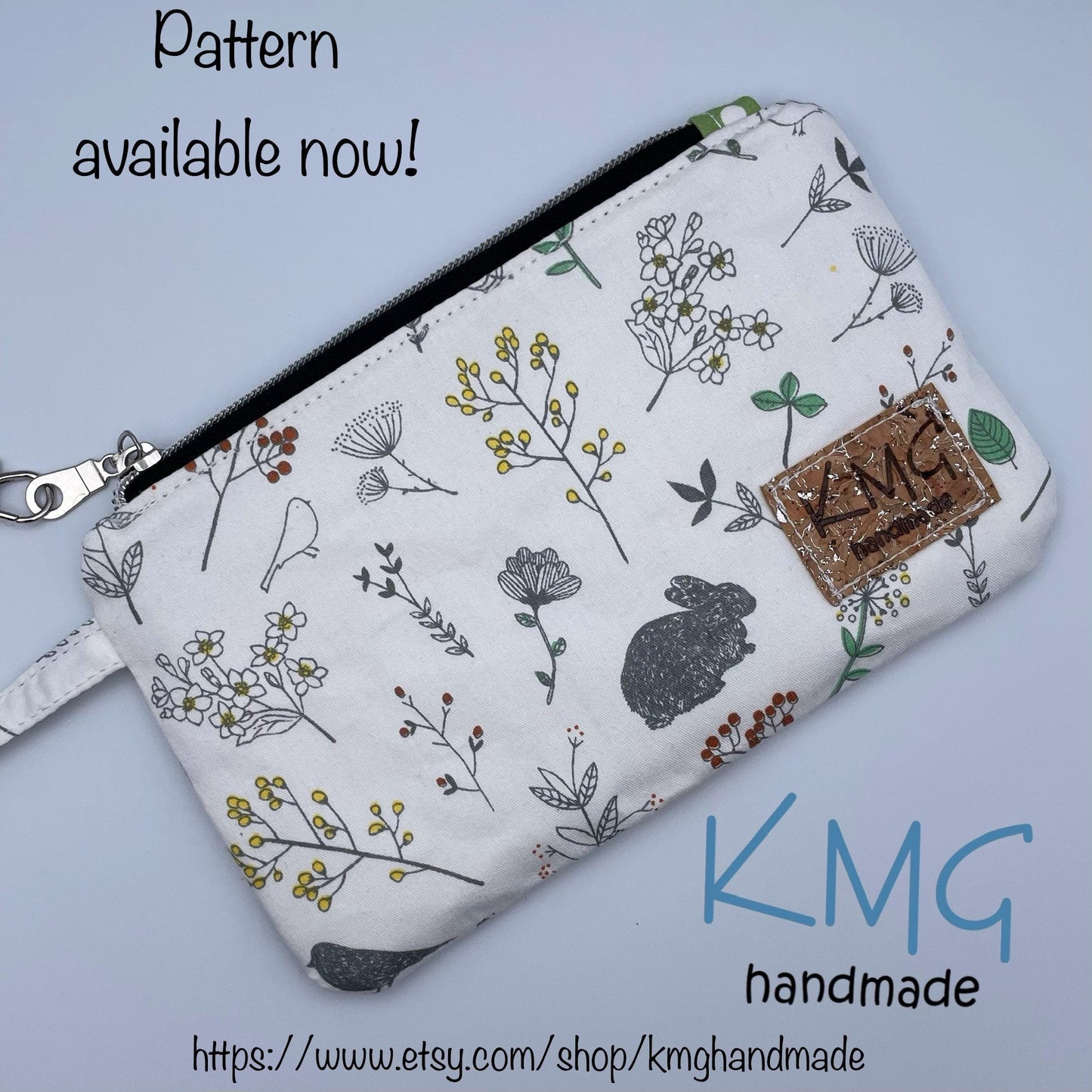 PDF Pattern and Video Tutorial - The Clip & Zip Wristlet by KMGhandmade